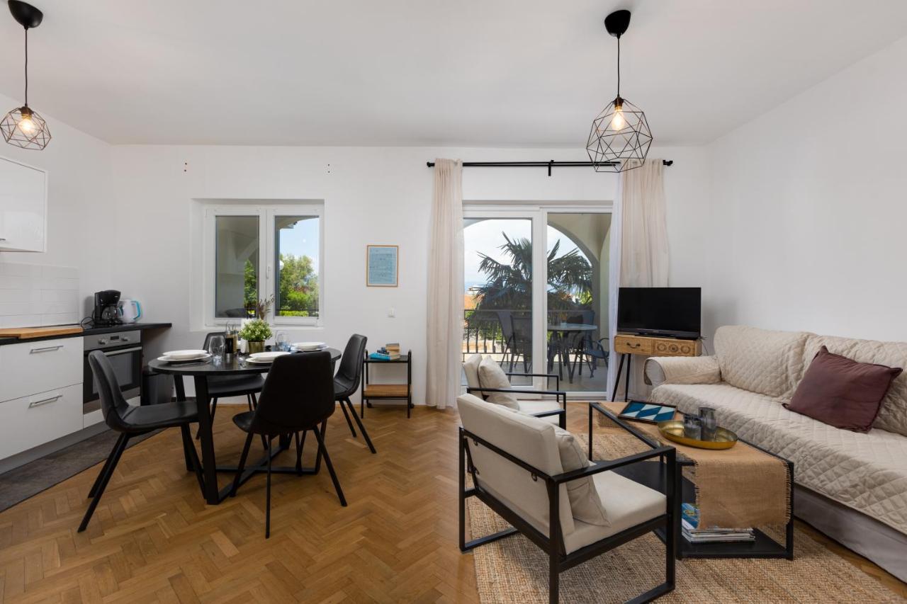 Apartment Ana Vantacici Exterior photo